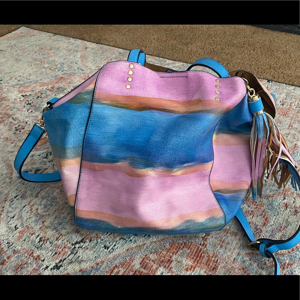 Large tote purse